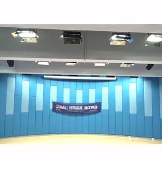 实景校园演播厅灯光设计方案