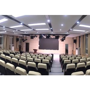 315㎡学校学术报告厅灯光设计方案
