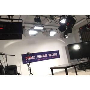 28㎡校园演播室灯光设计方案
